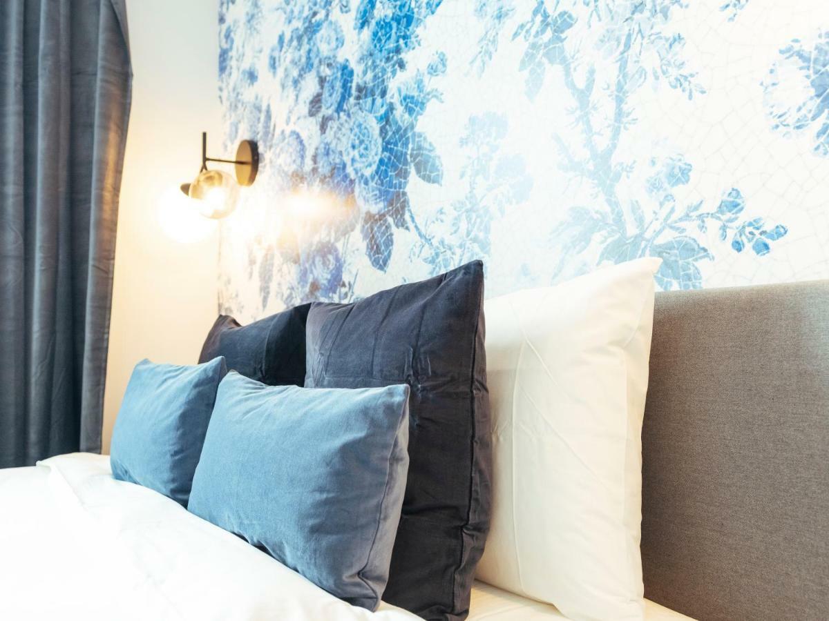 Amazing View - Location - Old Town Apartment